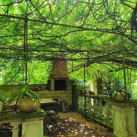 Villa LA MUSCADELLE : le calme du sud de la France à Marseillette Extérieur photo